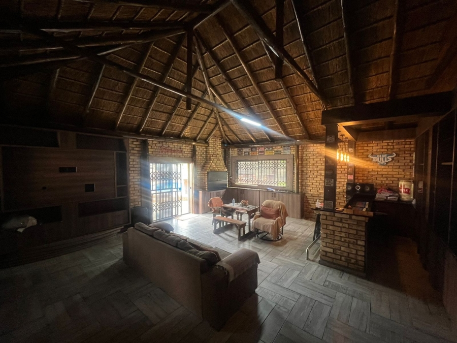 3 Bedroom Property for Sale in Protea Park North West